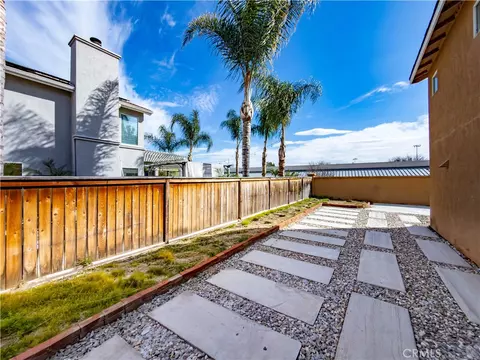 Exterior - 32163 Cala Torrente, Temecula, CA 92592 photo 11 of 13