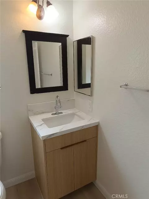 Bath - 32163 Cala Torrente, Temecula, CA 92592 photo 3 of 3