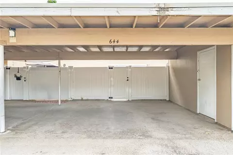 Exterior - 644 E Lee Pl, Azusa, CA 91702 photo 5 of 12