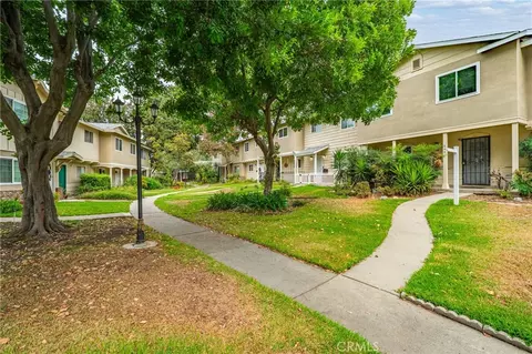 Exterior - 644 E Lee Pl, Azusa, CA 91702 photo 7 of 12