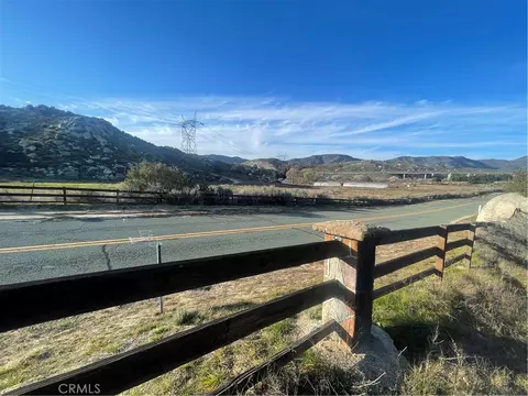3131 La Posta, Campo, CA 91906