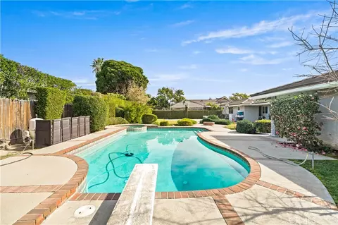 Exterior - 541 Rosemarie Dr, Arcadia, CA 91007 photo 4 of 20