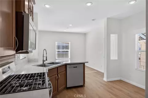 520 Pine Ave #55, Goleta, CA 93117 photo 15