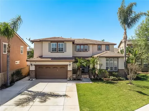 6835 Noric Cir, Eastvale, CA 92880