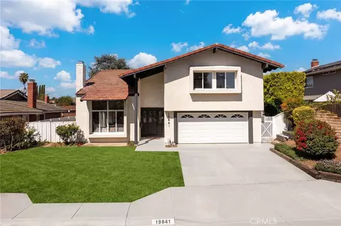 19841 Lombardy Ln, Yorba Linda, CA 92886