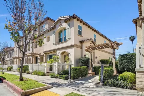 329 N Fenimore, Azusa, CA 91702
