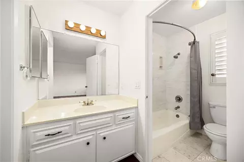 Bath - 1006 Arcadia #D, Arcadia, CA 91007 photo 3 of 3