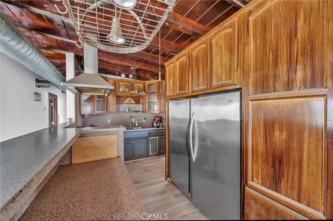 Kitchen - 31516 Clay River Rd, Barstow, CA 92311 photo 4 of 4