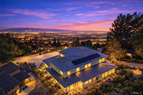 608 Baldwin Ct, Sierra Madre, CA 91024