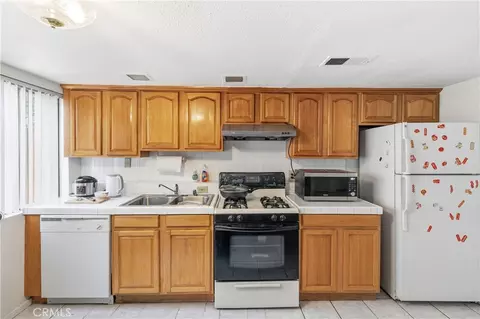 Kitchen - 9471 Cortada, El Monte, CA 91733 photo 2 of 2