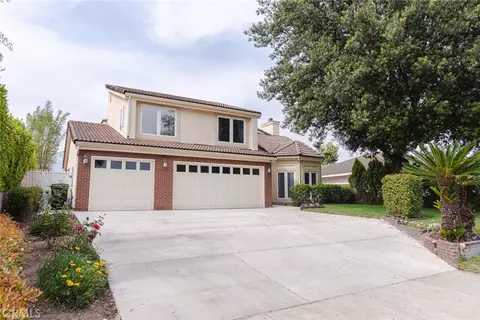 49 W La Sierra Dr, Arcadia, CA 91007