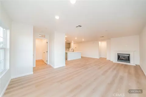 Living - 453 Cimarron Dr, Perris, CA 92570 photo 3 of 5