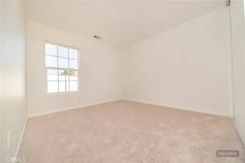 Bedroom - 453 Cimarron Dr, Perris, CA 92570 photo 3 of 4