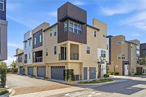 10557 Huxley Dr, Rancho Cucamonga, CA 91730