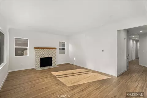Living - 501 S Pearl, Compton, CA 90221 photo 3 of 5