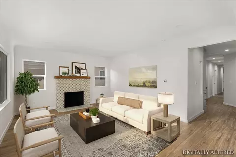 Living - 501 S Pearl, Compton, CA 90221 photo 2 of 5