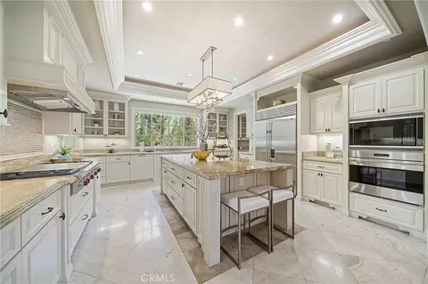 Kitchen - 1118 S 4th Ave, Arcadia, CA 91006 photo 2 of 5