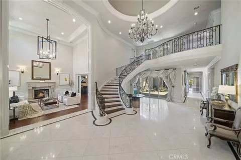 Entry Way - 1118 S 4th Ave, Arcadia, CA 91006 photo 1 of 4