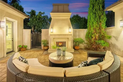 Exterior - 1118 S 4th Ave, Arcadia, CA 91006 photo 5 of 7