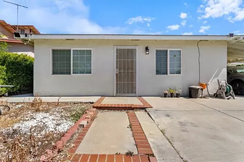 560 La Seda Rd, La Puente, CA 91744