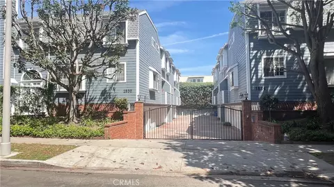 1830 Stoner Ave #1, Los Angeles, CA 90025