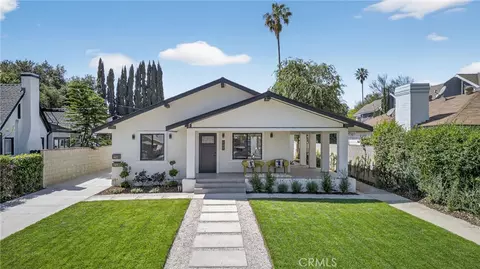 141 S Roosevelt Ave, Pasadena, CA 91107