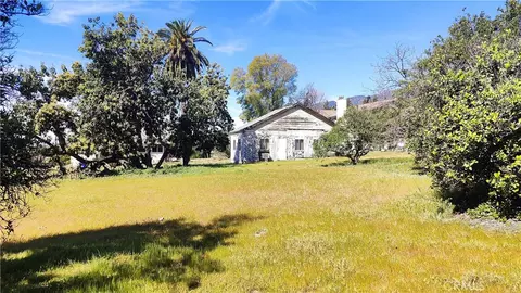 Exterior - 425 E 24th, Upland, CA 91784 photo 15 of 19