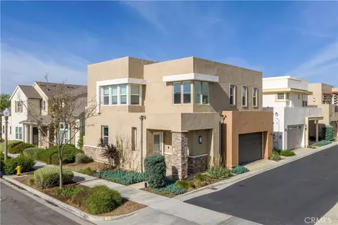 109 Newall, Irvine, CA 92618