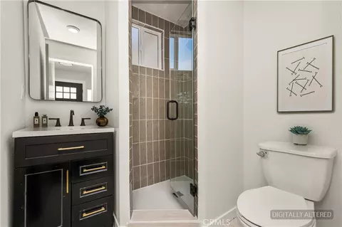 Bath - 1306 S Cliveden Ave, Compton, CA 90220 photo 3 of 4