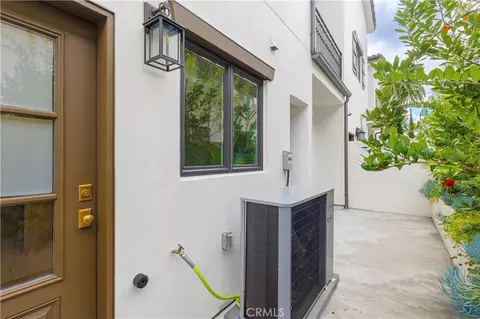 Exterior - 1027 Arcadia Ave #C, Arcadia, CA 91007 photo 3 of 10