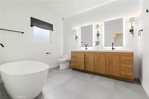 Bath - 1027 Arcadia Ave #C, Arcadia, CA 91007 photo 6 of 6