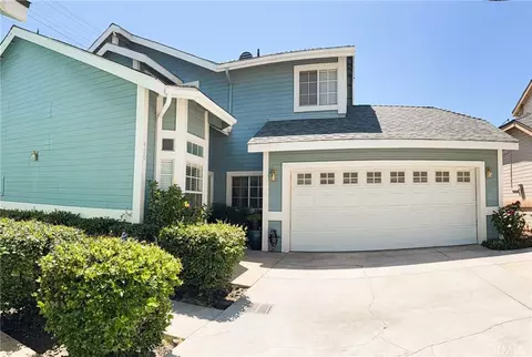 Exterior - 430 W Walnut Ave W, Monrovia, CA 91016 photo 2 of 7