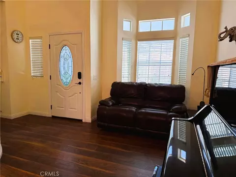 Entry Way - 430 W Walnut Ave W, Monrovia, CA 91016 photo 1 of 5