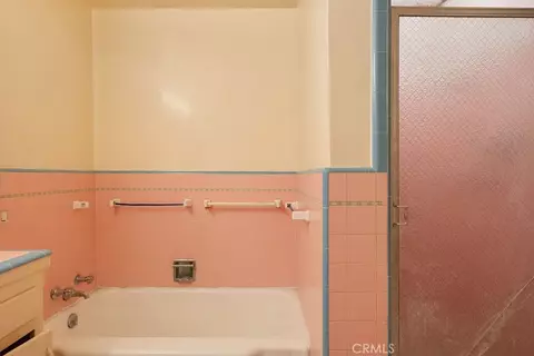 Bath - 5227 Hammill Rd, El Monte, CA 91732 photo 4 of 5
