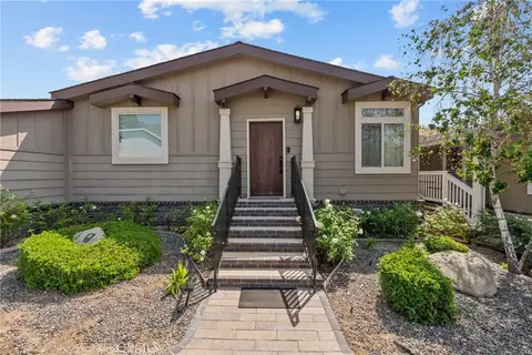 15455 Glenoaks #67, Sylmar, CA 91342