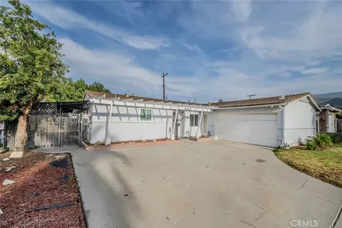 5492 Newbury Ave, San Bernardino, CA 92404