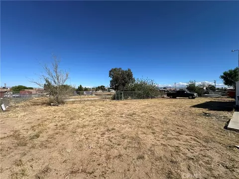 Exterior - 11861 10th, Hesperia, CA 92345 photo 7 of 7