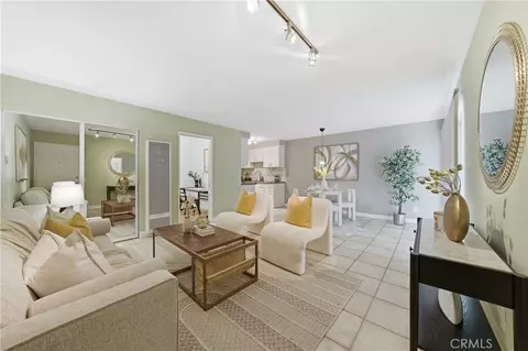 2311 4th St #106, Santa Monica, CA 90405