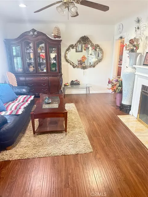 Living - 122 E Park, Ontario, CA 91761 photo 4 of 4