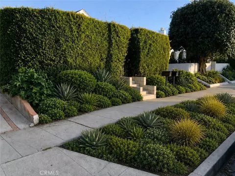 716 N Sierra Bonita Ave, Los Angeles, CA 90046