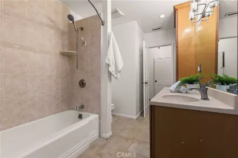 Bath - 30 Cabrillo, Arcadia, CA 91007 photo 6 of 6