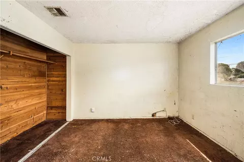 Bedroom - 1405 S Center Ave, Compton, CA 90220 photo 3 of 3
