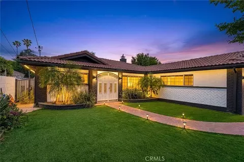 Exterior - 5121 Elrovia Ave, El Monte, CA 91732 photo 6 of 12