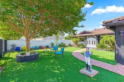 Exterior - 5121 Elrovia Ave, El Monte, CA 91732 photo 3 of 12