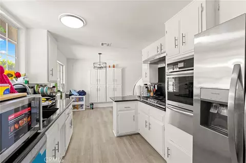Kitchen - 5121 Elrovia Ave, El Monte, CA 91732 photo 1 of 1
