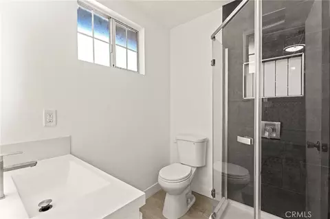 Bath - 5121 Elrovia Ave, El Monte, CA 91732 photo 3 of 3