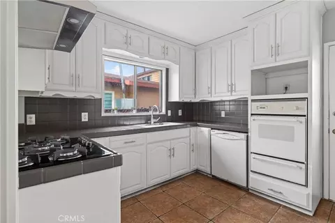 Kitchen - 1405 Westminster, Alhambra, CA 91803 photo 2 of 4