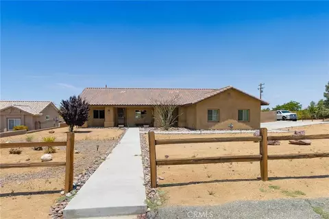Exterior - 8212 Emerson, Yucca Valley, CA 92284 photo 2 of 6
