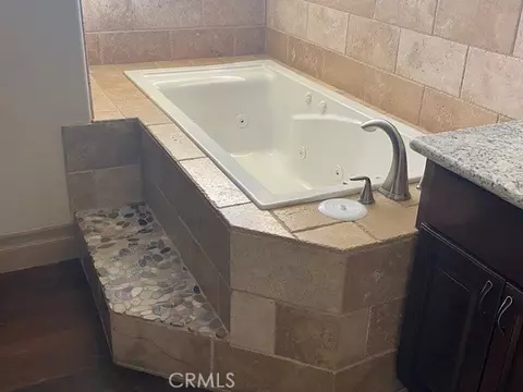 Bath - 8212 Emerson, Yucca Valley, CA 92284 photo 2 of 5