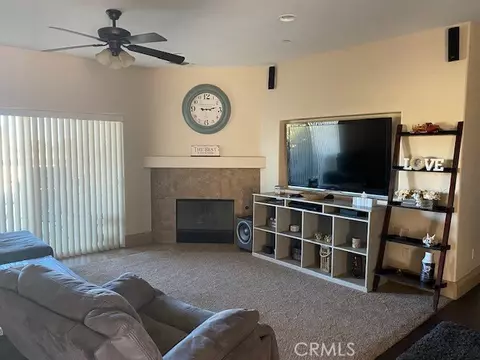 Living - 8212 Emerson, Yucca Valley, CA 92284 photo 2 of 2